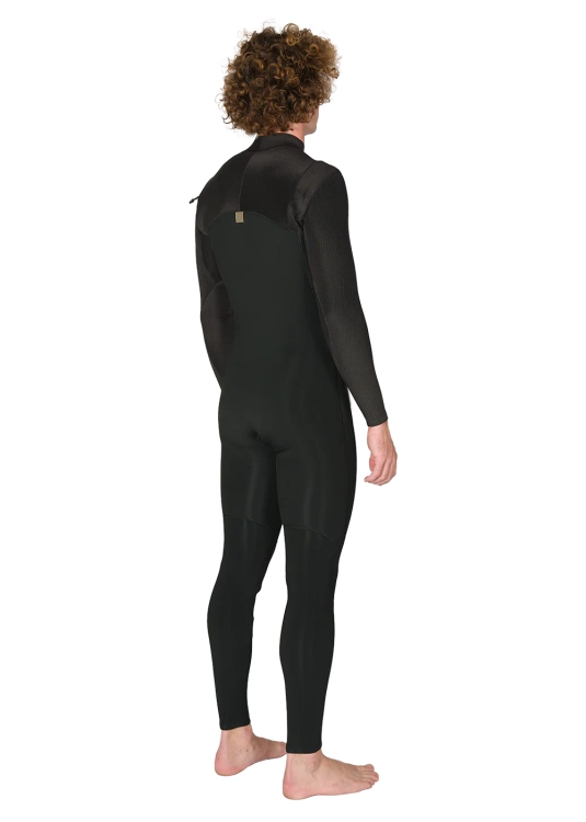 Vissla New Seas 3/2 mm z innowacyjnym V-zip to wygoda i ochrona na letnie fale. Ekologiczny neopren, szybkoschnące ocieplenie, elastyczne panele 3D.