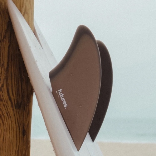 Futures Keel K2 Fiberglass – finy dla lekkich surferów