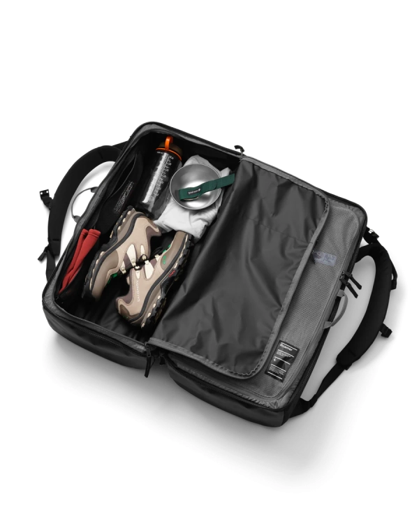 DB Roamer Pro Split Duffel 70L – dwukomorowa torba podróżna
