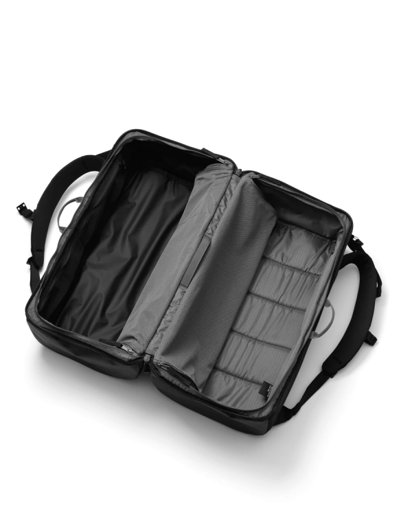 DB Roamer Pro Split Duffel 70L – dwukomorowa torba podróżna