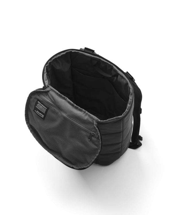 DB Roamer Duffel 25L – lekki plecak podróżny z miejscem na laptop