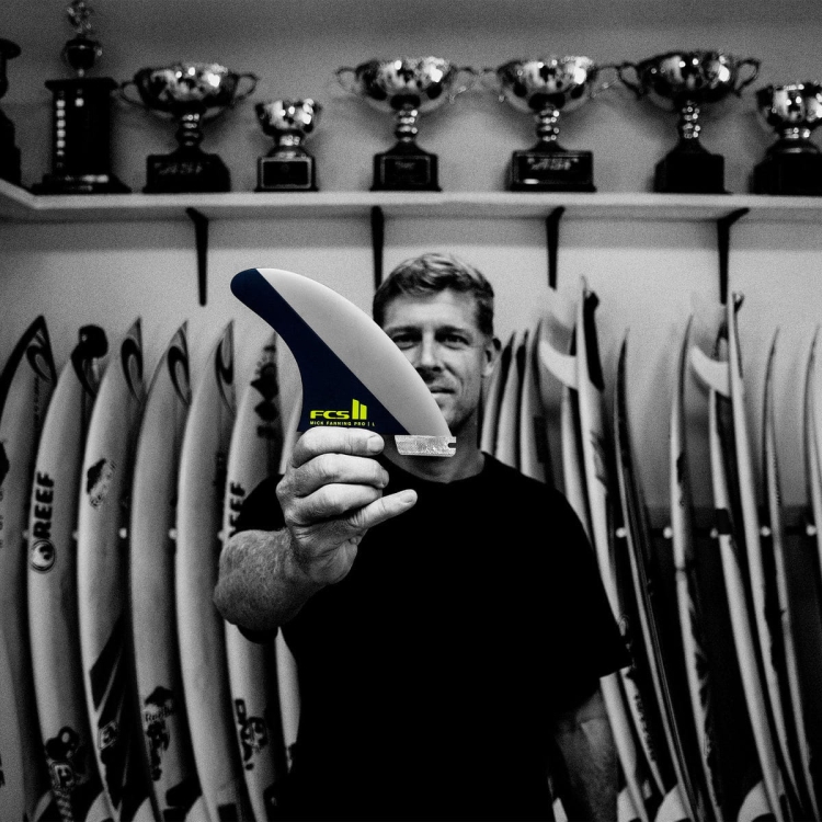 Finy FCS II Mick Fanning Pro PG Czarne 2.jpg