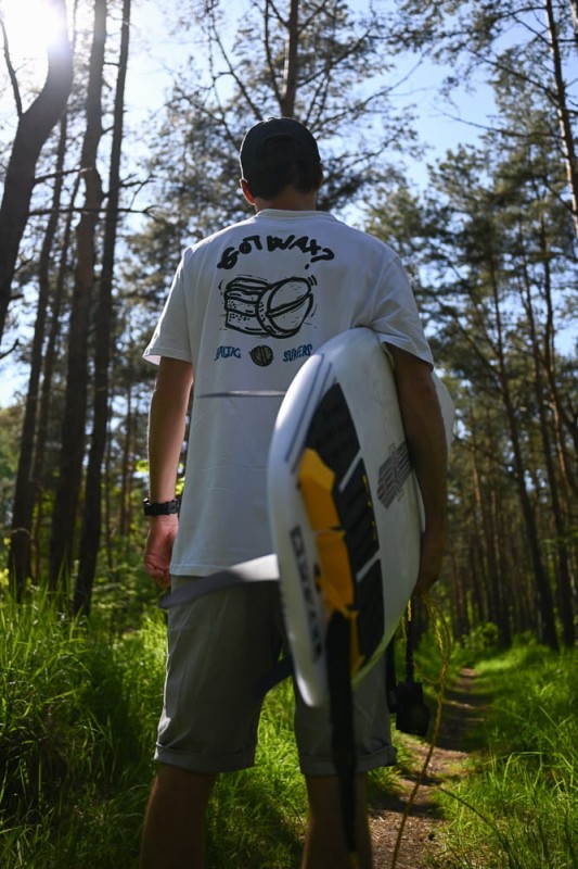 Biała koszulka Baltic Surfers Got Wax.jpg