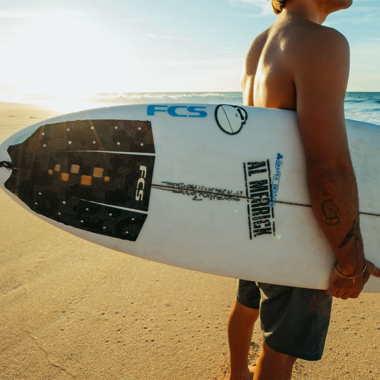 Pad surfingowy FCS Barron Mamiya 1.jpg.webp