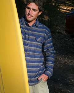 Niebieska koszula Vissla Descanso Flannel 1.jpg