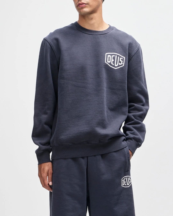 Bluza Deus Ex Machina Shield Garment Dyed Black2.jpg