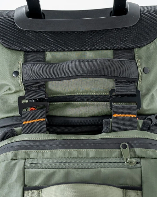 Walizka FCS Mission Wheely 42L czarna1.png.jpg