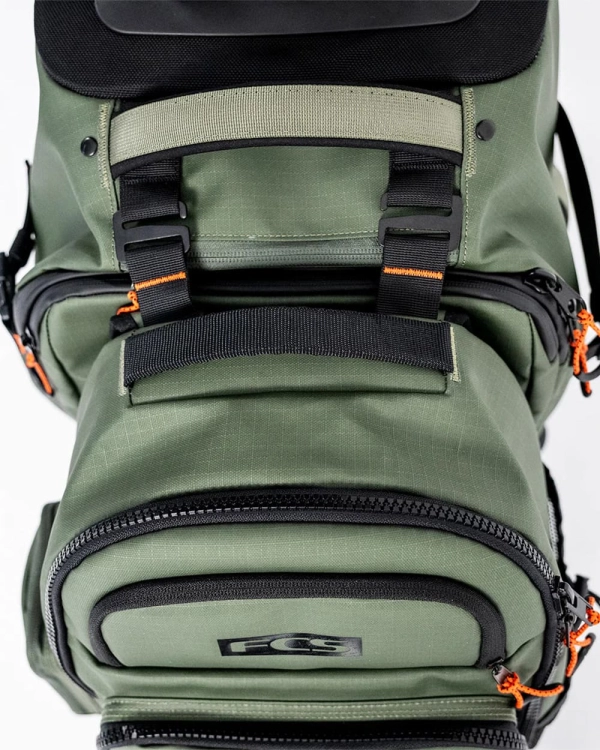 Walizka FCS Mission Wheely 42L10.png.jpg