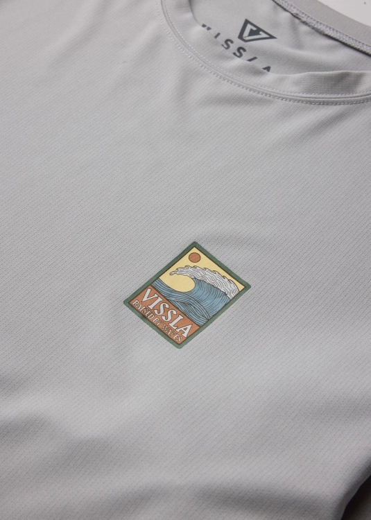 Koszulka szybkoschnąca Vissla Pro Comp LS Storm Grey 1.jpg