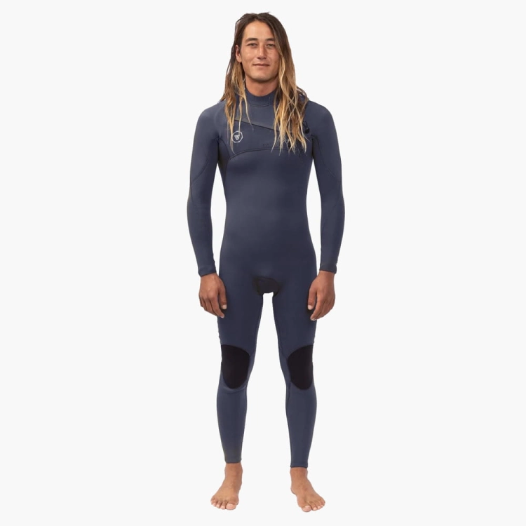 Pianka-surfingowa-neoprenowa--Vissla-7-Seas-5-4-Niebieska.jpg