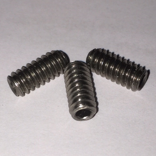 Akcesoria do montażu finów - Zestaw śrub FCS / Futures