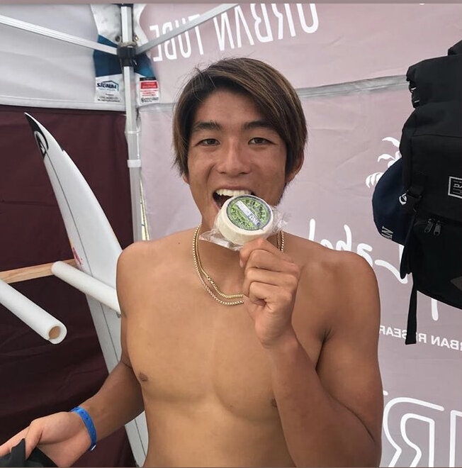 Wosk do deski surfingowej FU Wax Tropical 24-32'C