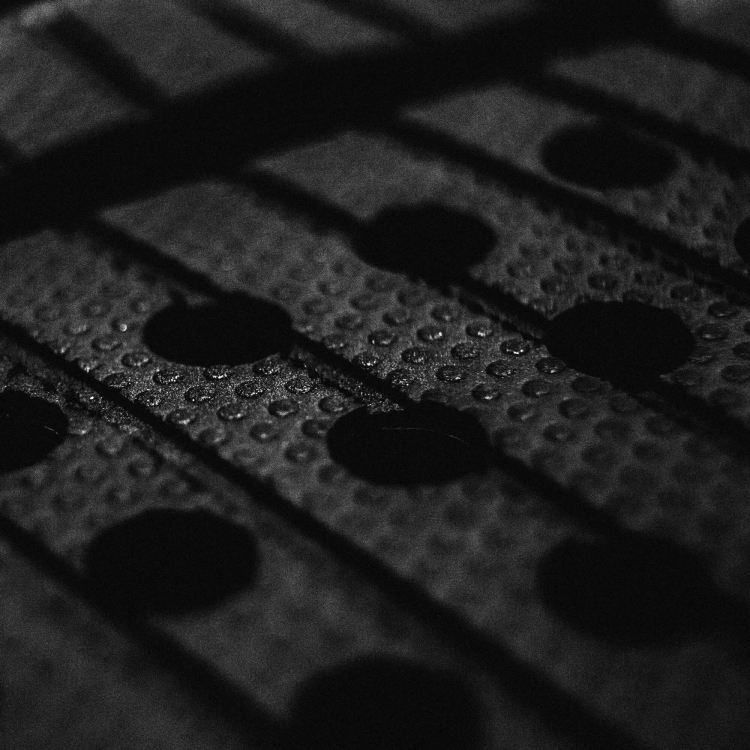 Pad surfingowy FCS Julian Tread-Lite Black/Mango (id: 2885)