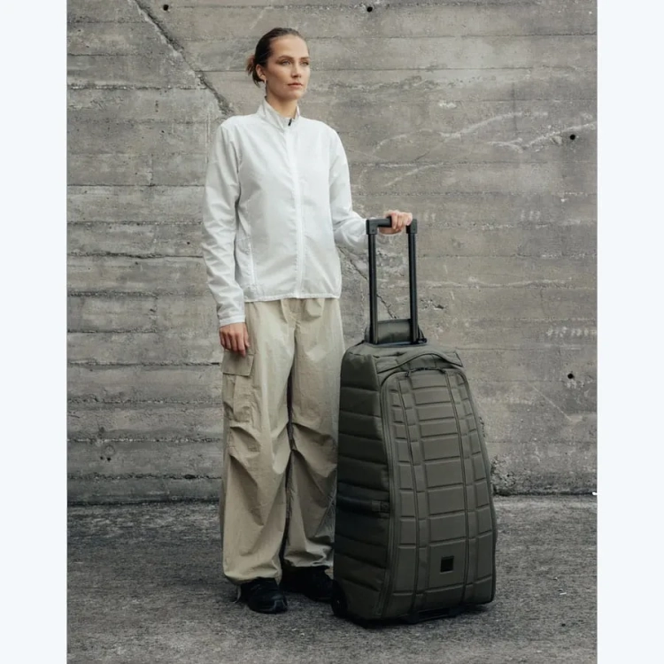 Walizka na kółkach DB Hugger Roller 60L zielona (id: 3214)