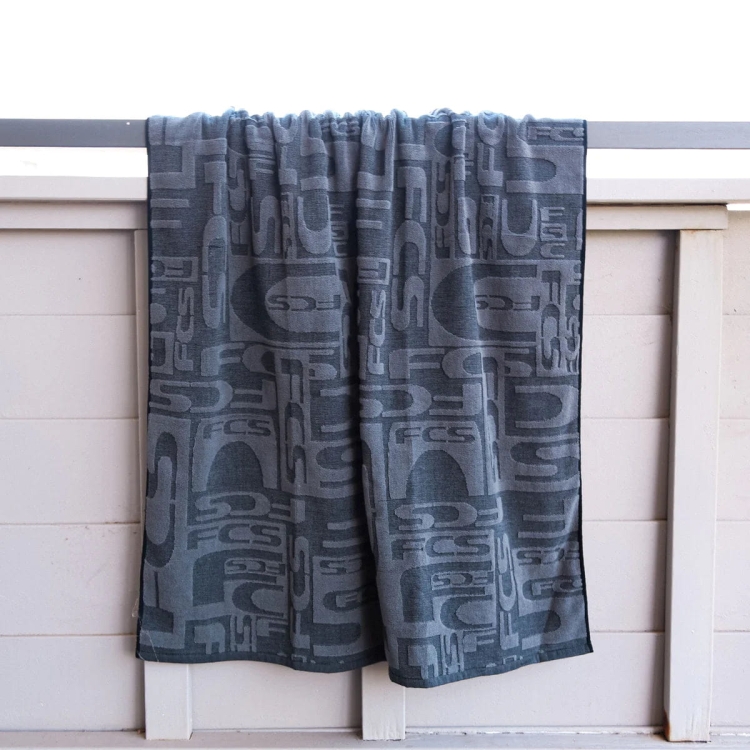 Mona-Towel-3_1200x_04b93693-7a4e-4d7f-8ab8-4f6f93b38285_1200x.webp.jpeg