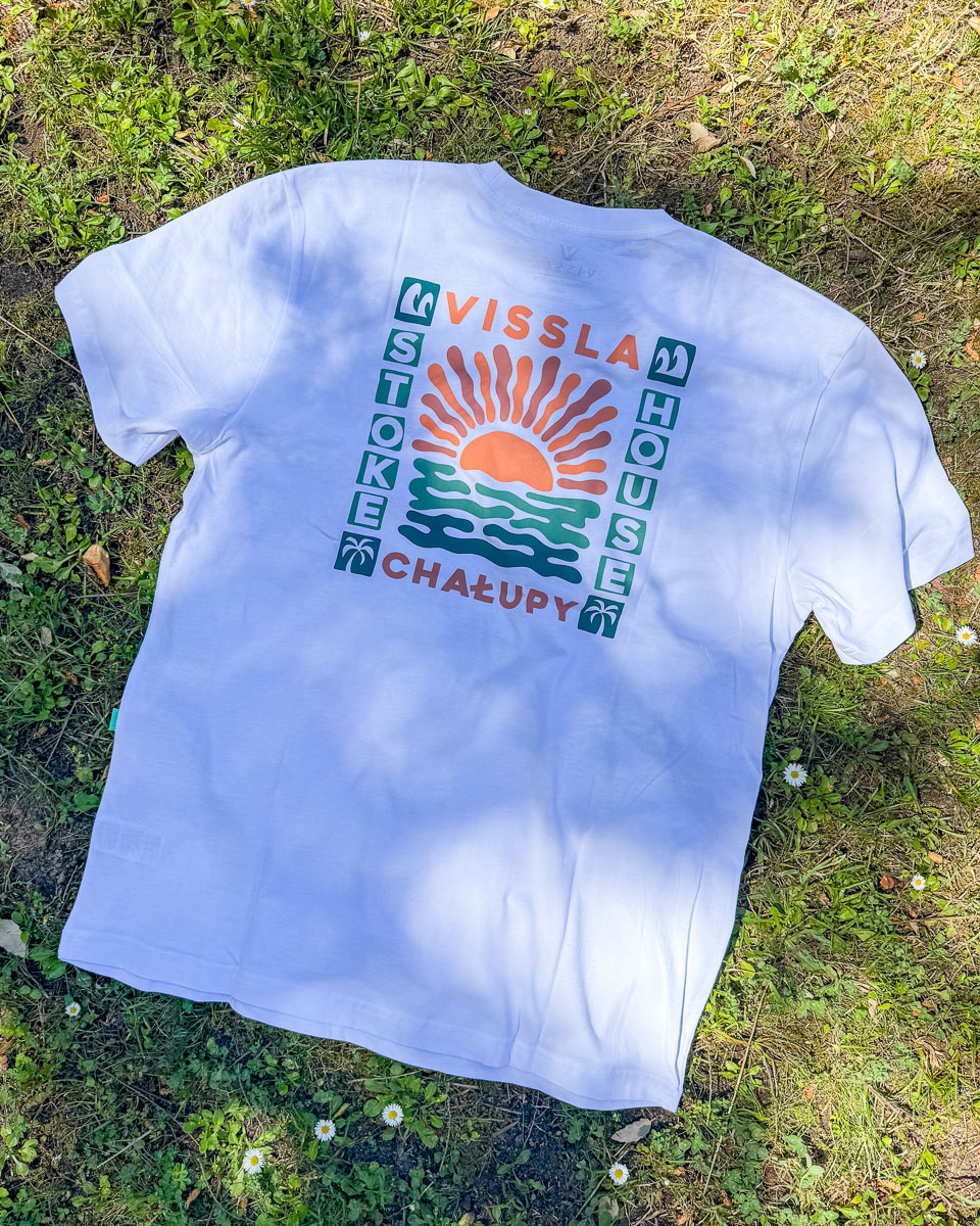 Biała koszulka Vissla x Chałupy organic