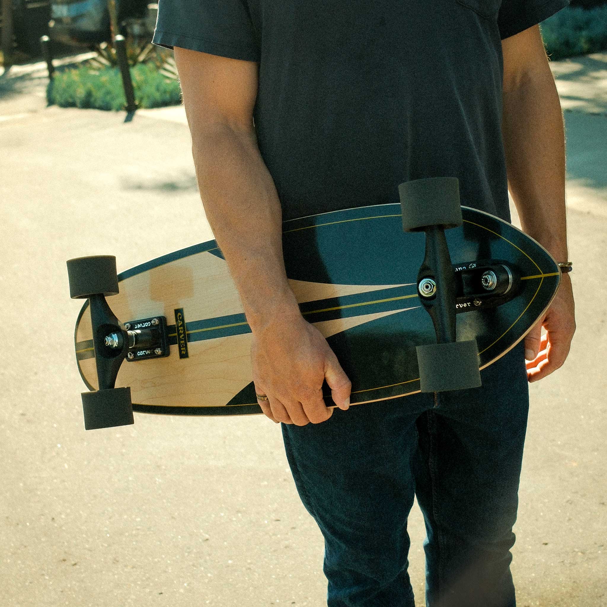 Klasyczny styl longboardów z lat 60.