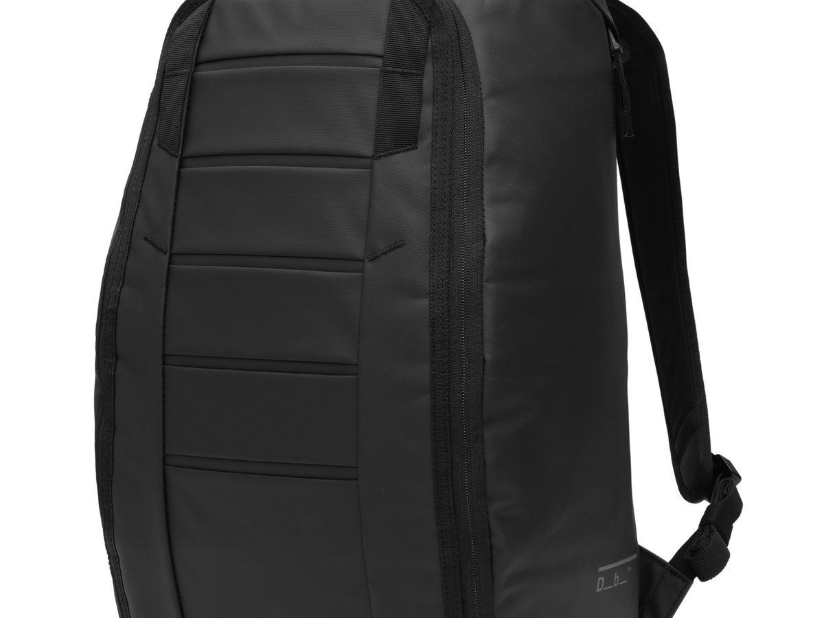 Rib Cage Technology w plecaku DB Hugger 30L