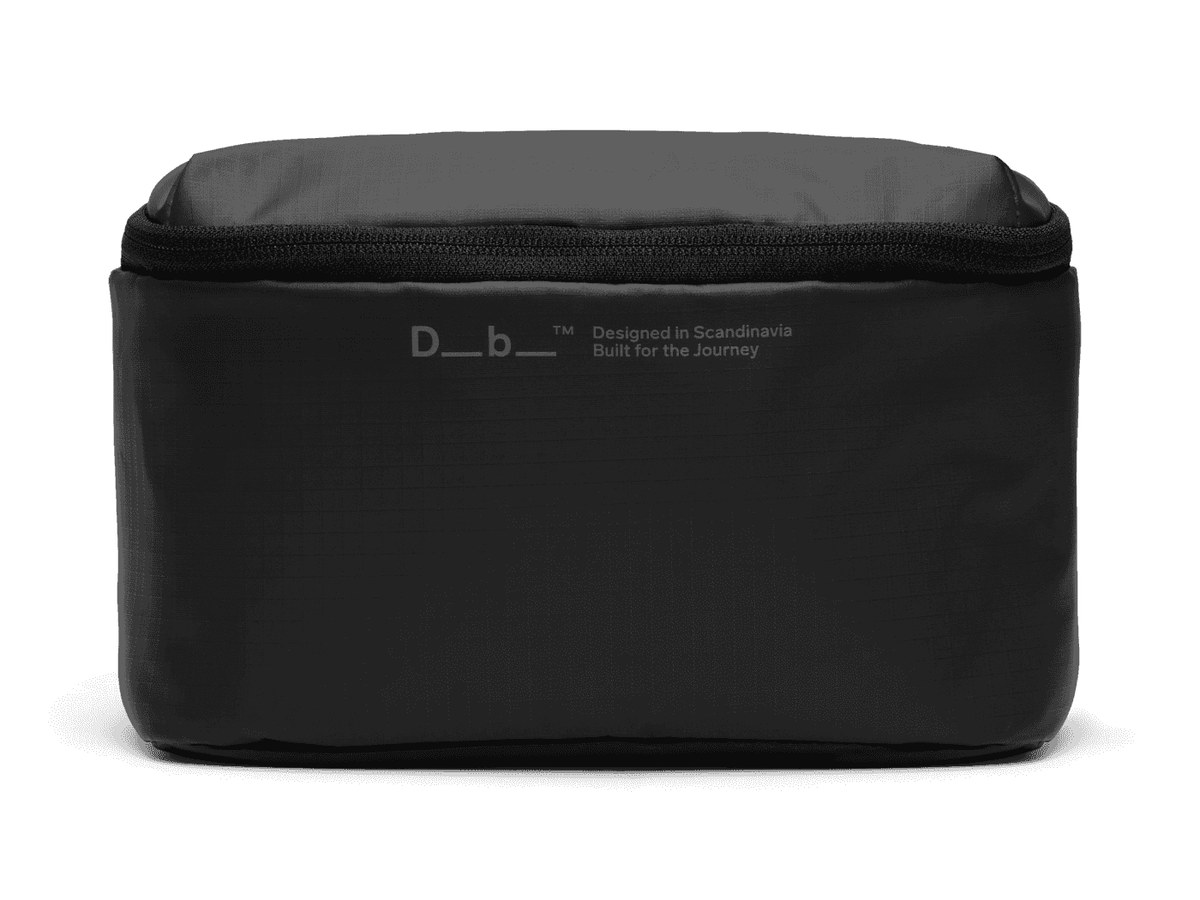 Przód kosmetyczki DB Wash Bag S Black Out