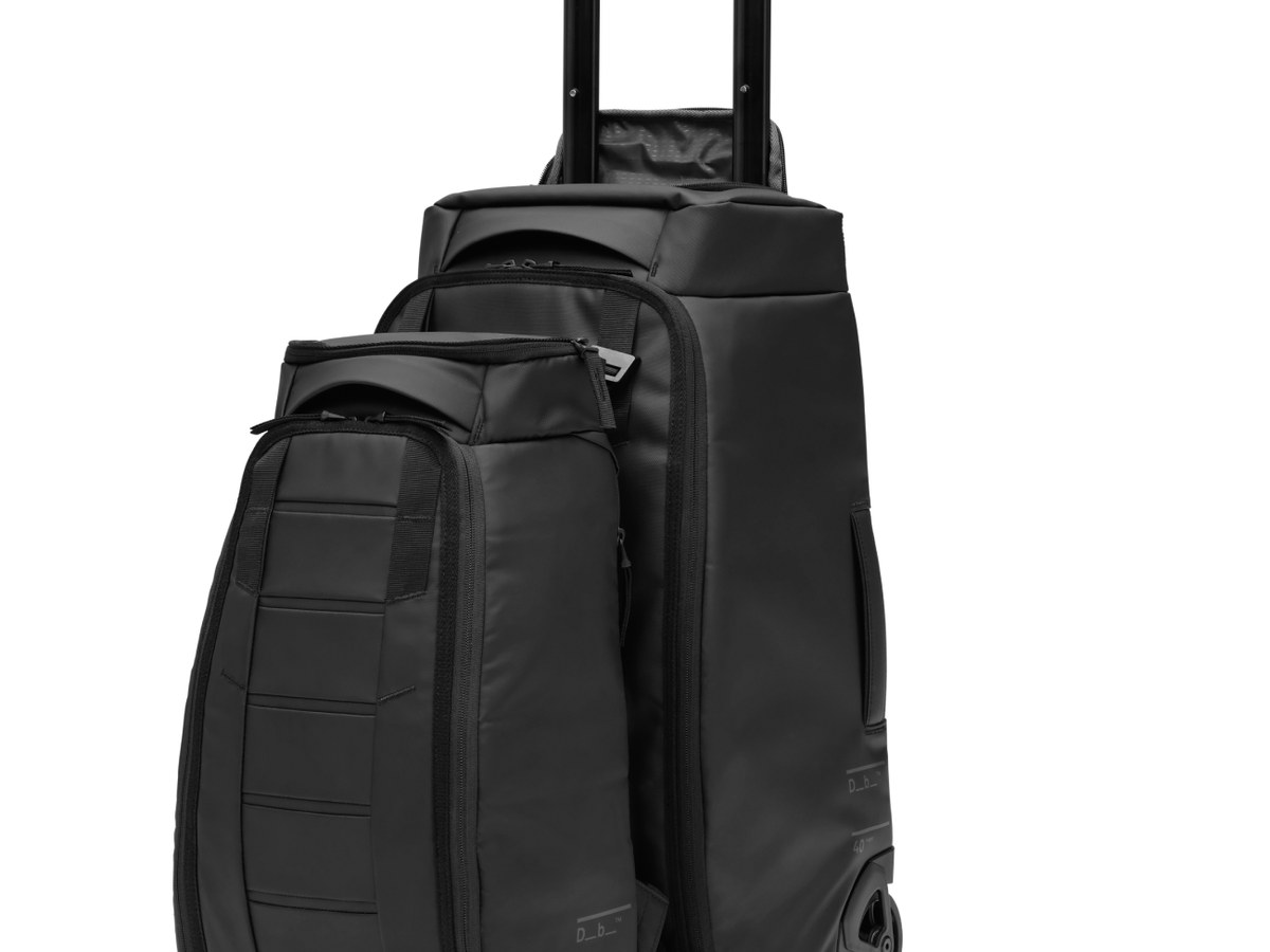 Walizka DB Hugger Roller 40L połączona z plecakiem DB Hugger