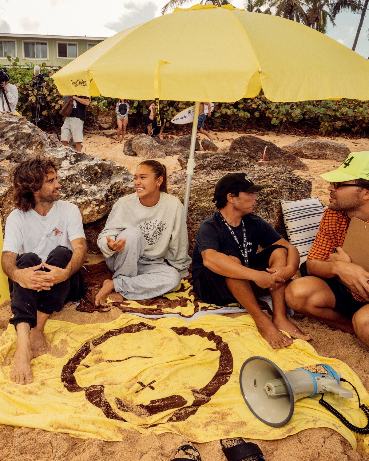 Ręcznik plażowy Sun Bum Sonny na plaży