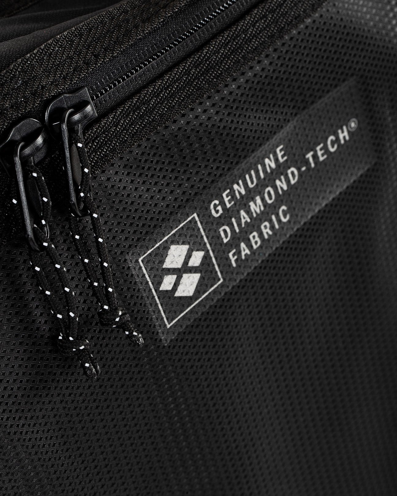 Etykieta Diamond-Tech i zamek Creatures Longboard Day Use